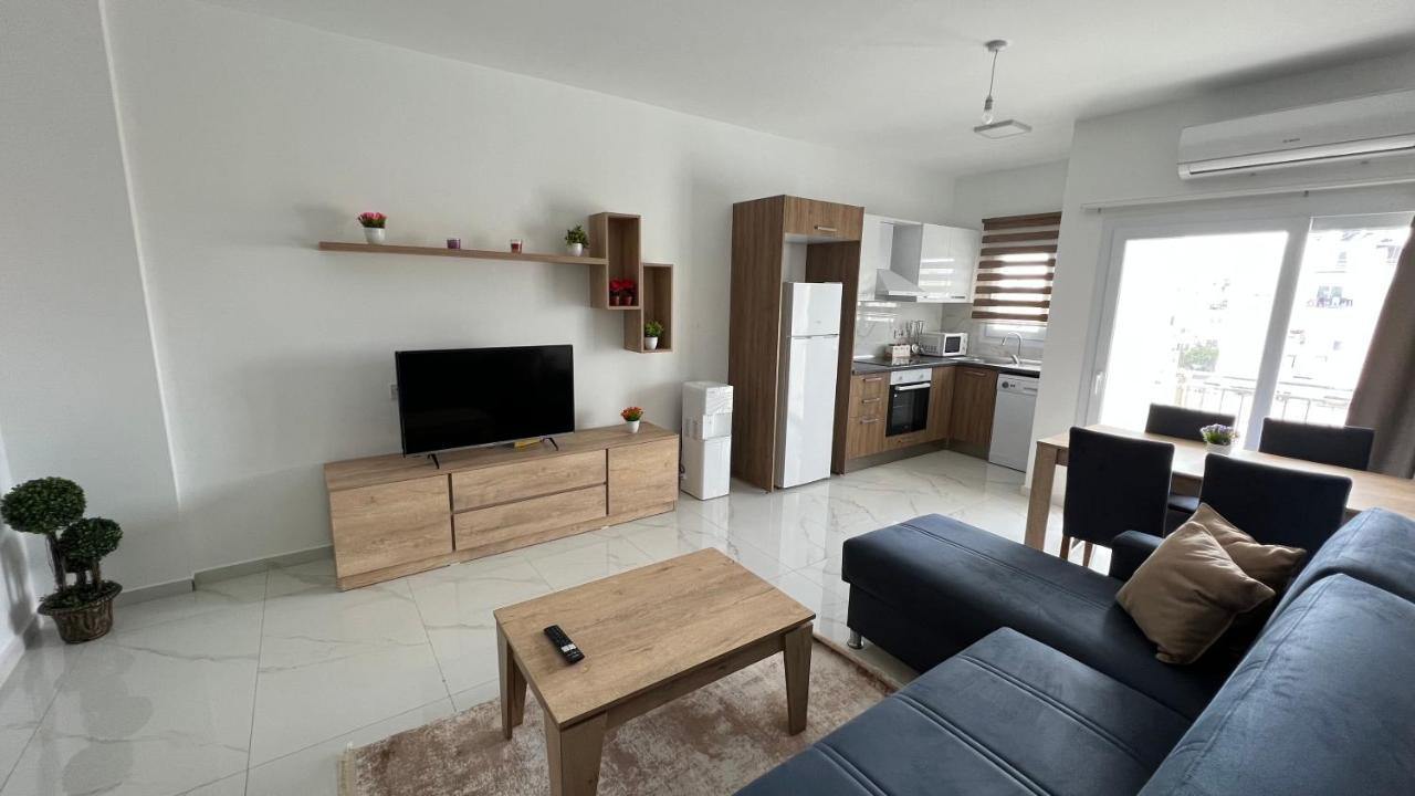 Tetris Apartment Spacious Comfortable Nicosia Luaran gambar