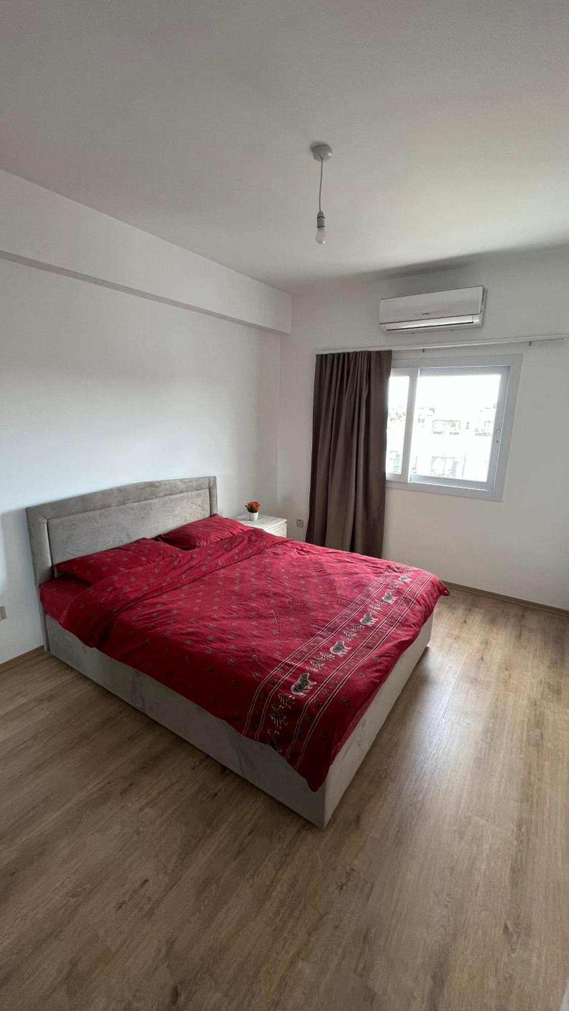 Tetris Apartment Spacious Comfortable Nicosia Bilik gambar