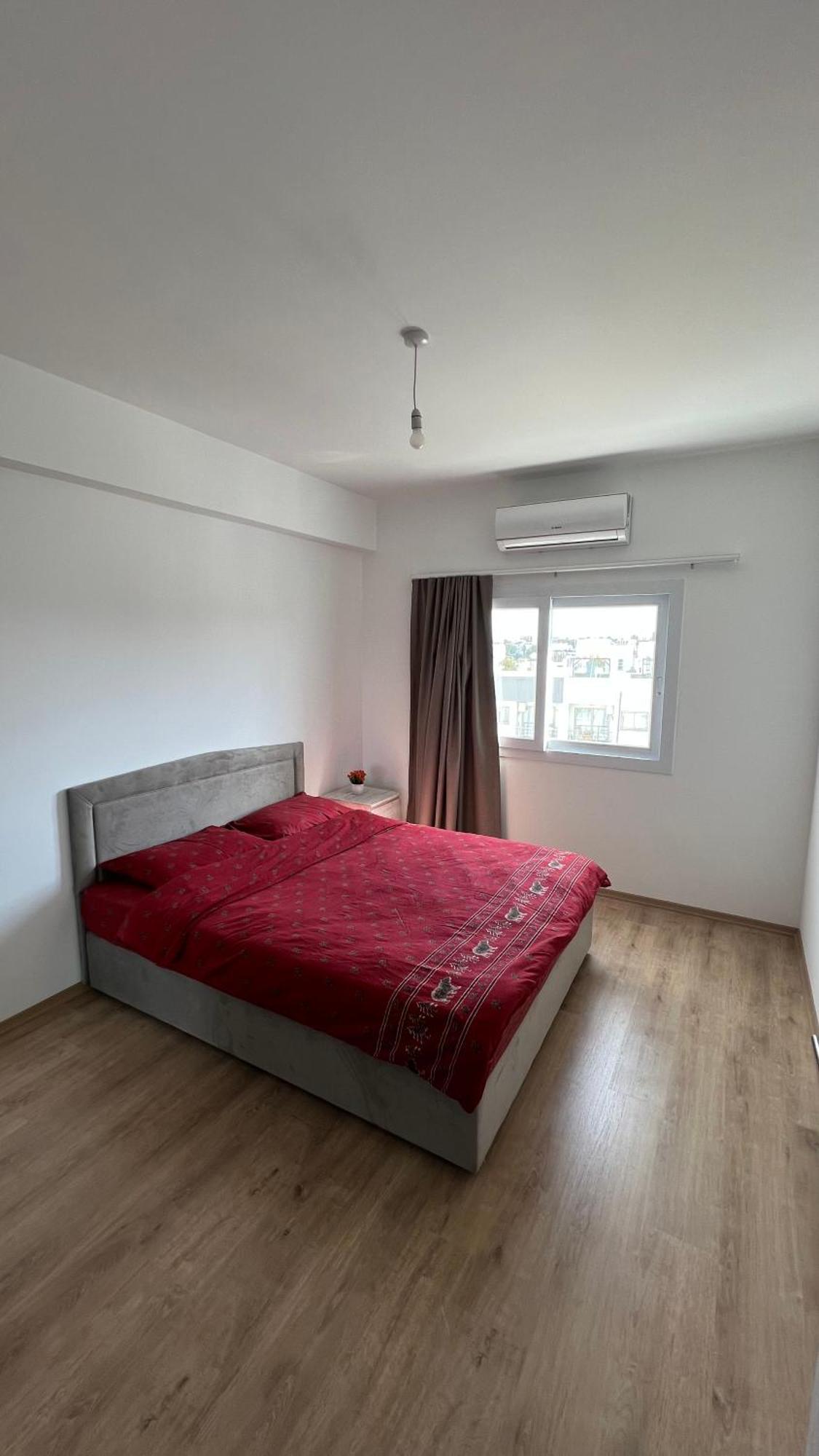 Tetris Apartment Spacious Comfortable Nicosia Bilik gambar