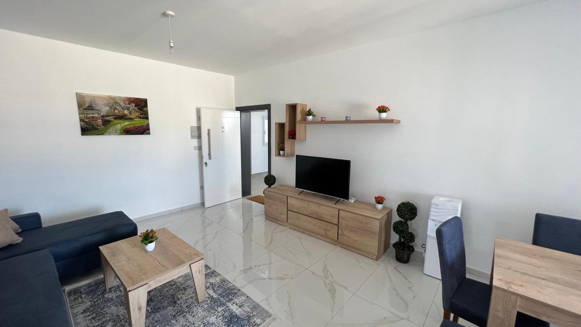 Tetris Apartment Spacious Comfortable Nicosia Bilik gambar