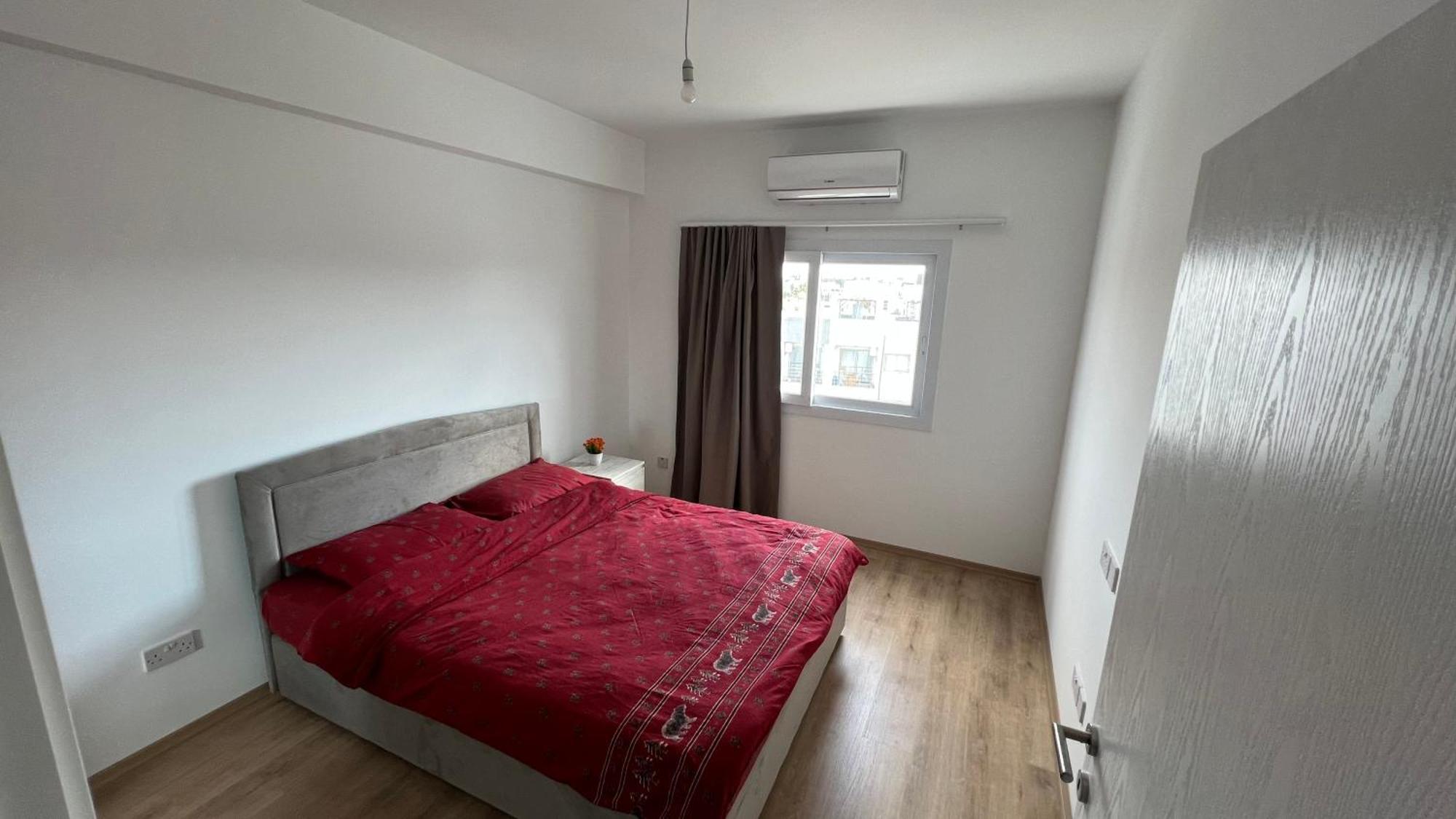 Tetris Apartment Spacious Comfortable Nicosia Bilik gambar