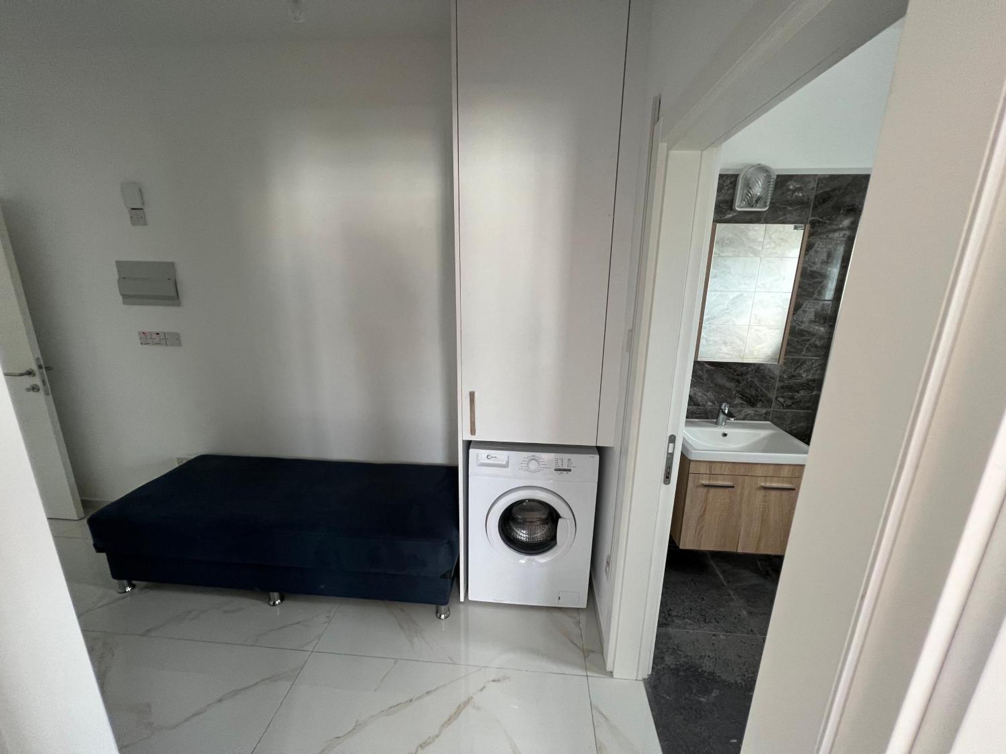 Tetris Apartment Spacious Comfortable Nicosia Bilik gambar