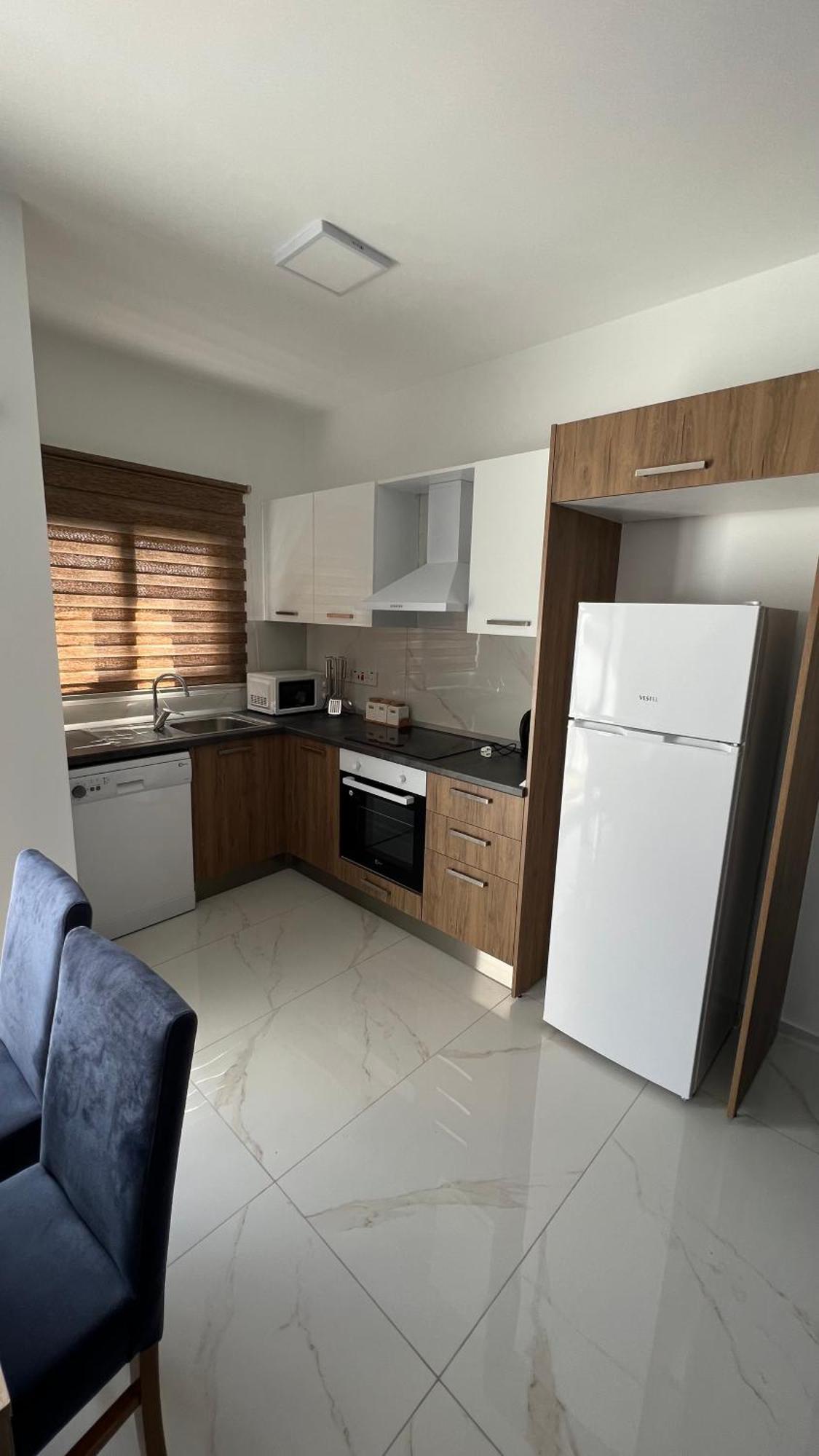 Tetris Apartment Spacious Comfortable Nicosia Bilik gambar