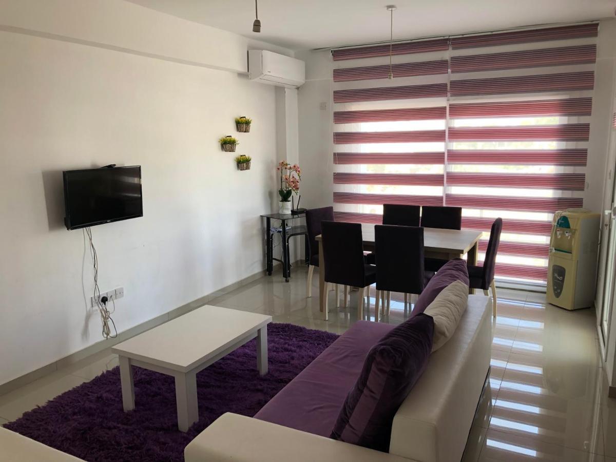 Tetris Apartment Spacious Comfortable Nicosia Luaran gambar