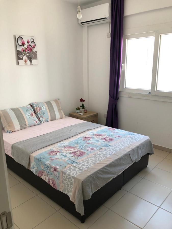 Tetris Apartment Spacious Comfortable Nicosia Luaran gambar